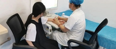 国产儿童草莓视频黄色成人仪品牌骨强度评定与年龄身高有关吗？